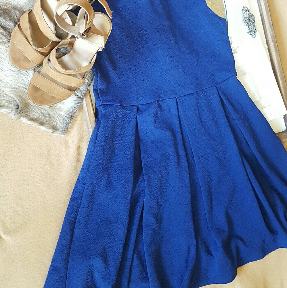 Royal blue dress - Picture 5 of 5
